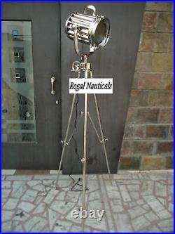 Spot Light With Steel Tripod Stand Collectible Home And Office Decorative Lamp