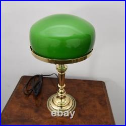 Table Lamp in Art Deco Style Green