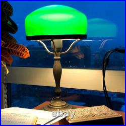 Table Lamp in Art Deco Style Green Glass