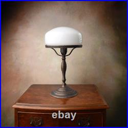 Table Lamp in Art Deco Style White