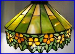 UNIQUE ARTS leaded glass lamp HANDEL TIFFANY arts crafts era slag Mission Deco
