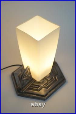 Unique Art Deco Table Lamp OBÉLISQUE INVERSÉ One Of A Kind Table Light Lamp