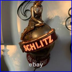 VTG 70's Schlitz On Draught Beer Lighted Wall Sconce Girl on Globe Lamp Art Deco