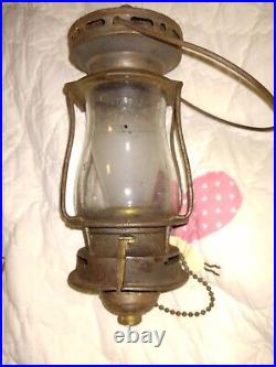Vintage 1908 Dietz Sport Skaters Lantern Lamp MODIFIED TO ELECTRIC