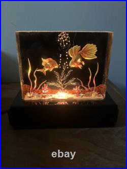 Vintage Antique Art Deco Lucite Aquarium Fish Lamp