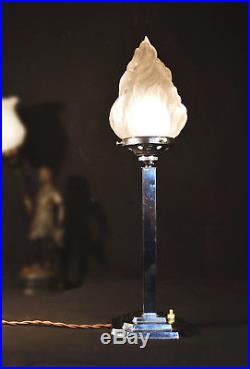 Vintage Antique Art deco 1940s desk lamp stepped base French Torch Flame Shade