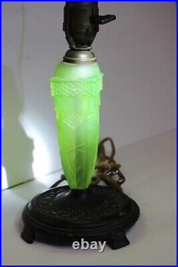 Vintage Art Deco Glass Table Lamp Cast Iron Base Green Uranium GLASS AMAZING