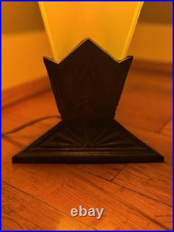Vintage Art Deco Gothic Style Table Lamp Sharp Glass Aggressive Metal Luxury