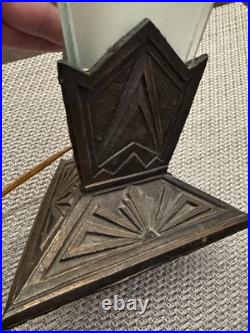 Vintage Art Deco Gothic Style Table Lamp Sharp Glass Aggressive Metal Luxury