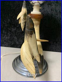 Vintage/Art Deco Horn ScrimshawithCarved Table Lamp, Leaping Penguins RARE