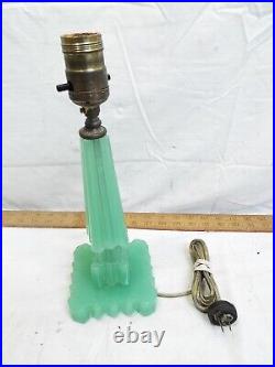 Vintage Art Deco Jade Green Boudoir Skyscraper Glass Lamp Table Light Tower