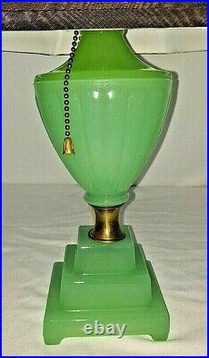 Vintage Art Deco Jadeite Lamp, Beautiful Example Excellent Condition