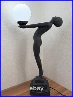 Vintage Art Deco MCM Black Nude Lady Erotica Sculpture Globe 28 Table Lamp 9lbs