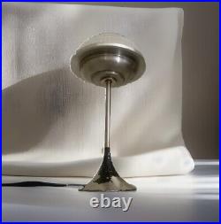 Vintage Art Deco Modernist Lamp