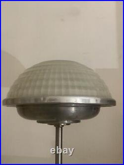 Vintage Art Deco Modernist Lamp