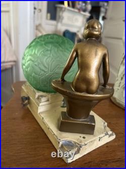 Vintage Art Deco Nuart Nude Woman Lamp 8x9Green Crackle Brain Globe Original
