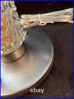 Vintage Art Deco nude figural lamp