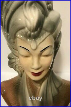 Vintage Beautiful Woman Shoulder Bust Lamp Night Light with Gray Hat Headdress