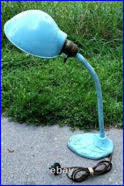 Vintage Faries MFG 1930's Art Deco Cast Iron Robin Egg Blue Goose Neck Desk Lamp