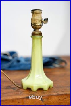 Vintage Houze Art Glass Uranium Swirl Table Lamp Antique Light Base No Shade