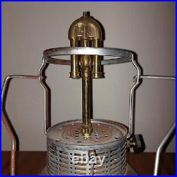 Vintage Montgomery Ward model 14 RA-86-7281 Insta-Glo Pressure Lantern 1930-1935