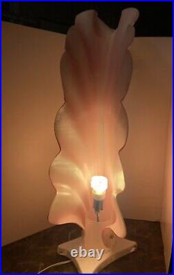 Vintage Pearlescent Acrylic Shell Form Lamp Attributed to Rougier Retro 29.75