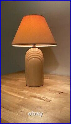 Vintage Post Modern Art Deco Nouveau Revival Wave 80's Pink Peach Ceramic lamp