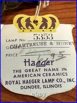 Vintage Royal Haeger 1950's Petal Art Deco Green Honey Glaze TV Lamp With Tags