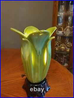 Vintage Royal Haeger 1950's Petal Art Deco Green Honey Glaze TV Lamp With Tags