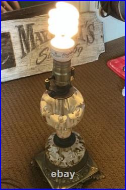 Vintage St. Clair Art Glass White Trumpet Flower Paperweight Lamp Working