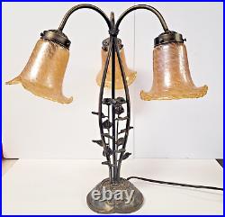 Vintage Tiffany Tulip Ruffled Three Shade Table Lamp 20 Inch Inline Switch