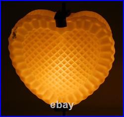 Vtg 1940s Art Deco Glass Heart Shaped Accent Lamp A. F. Klingsberg Chip On Edge