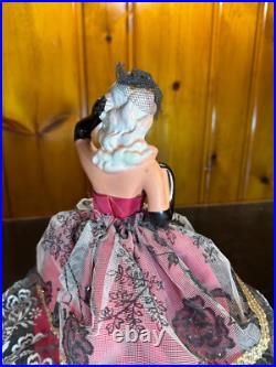 Vtg Lady Half Doll Lamp Art Deco Marilyn Monroe table lamp Glowing Dress