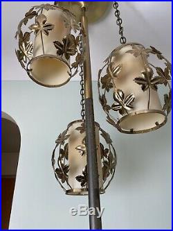 Vtg mid century Tension Pole Floor Lamp Light Flower Swag 1970s Modern Art Deco